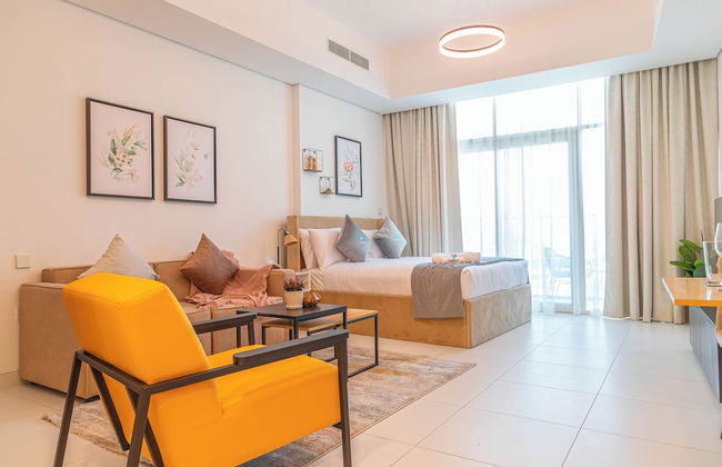 Bloomfields Stylish STU in Thalassa - Photo 1