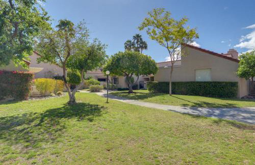 Mtn-View Rancho Mirage Condo w/ Lakefront Patio - Foto 28