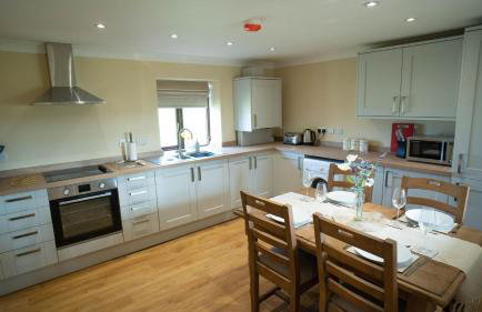 The Stables - Photo 2