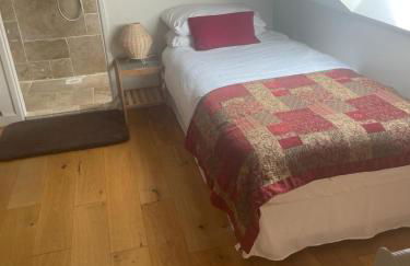 Best Beach 2025 "Little Haven" & The Hidden Gem - Foto 17