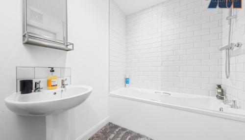 2 Bed Flat Sleeps 4 With Parking in Fife - Foto 5