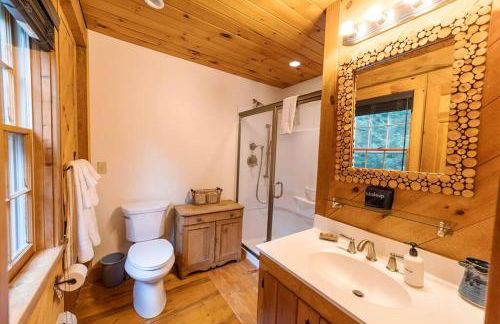 Green Mountain base camp for year-round adventure! - Photo 33