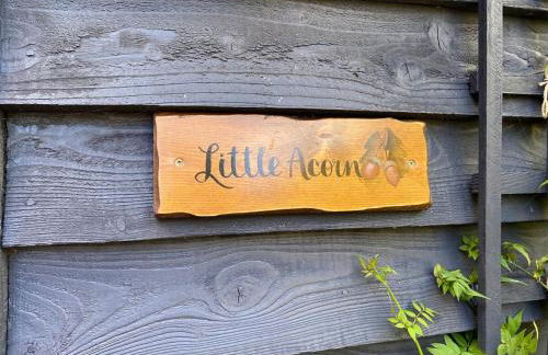 Secluded Countryside Retreat for Four, Gloucester - Photo 5