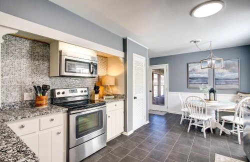 Waterfront Florence Home with Private Dock! - Foto 11