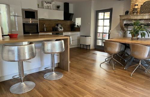 Maison La Réclusière 4 étoiles - Piscine - Foto 25