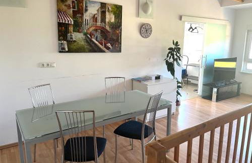 Fafa Home with Pool - Foto 13