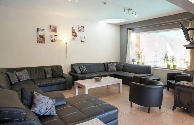 Holiday Home in Moutouyet With Pool & Sauna - Foto 13