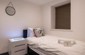 Modern 2 Bed Apartment in Bicester Town Centre - Foto 13