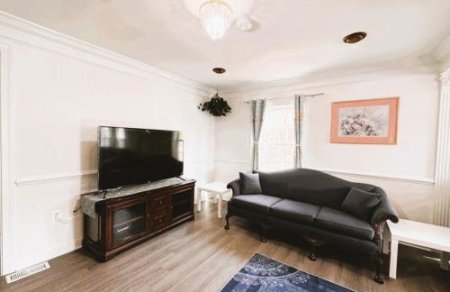 Entire Family-friendly 4 BR Cozy Unit , Metro walk - Foto 10