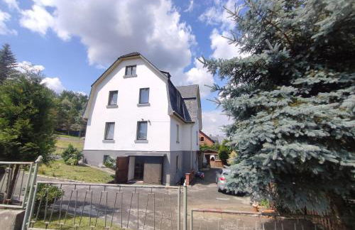 FerienHaus "Grimberg" & großes Grundstück - Photo 1