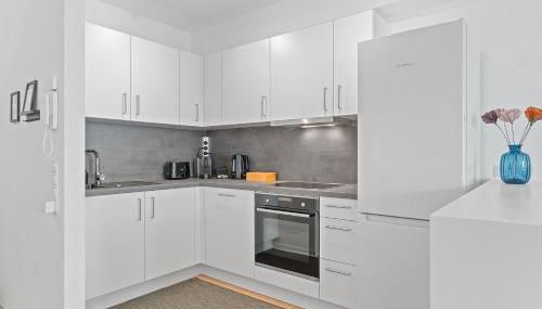 CityFlair 6 Pers Flughafen Stuttgart Messe U7 Whg 1 - Foto 4, stove, dishwasher, toaster