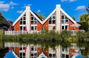 Ferienhaus mit Wasserterrasse - mit Sauna und Kamin - inklusive Nebenkosten - Photo 1