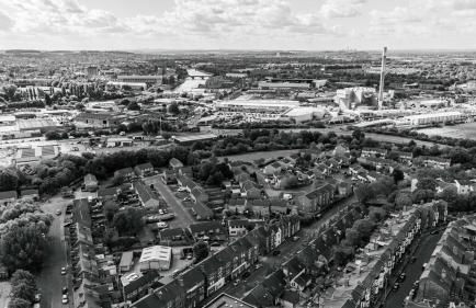 Spacious 4-Bed Apartment · Sleeps 6 · City Centre - Foto 37