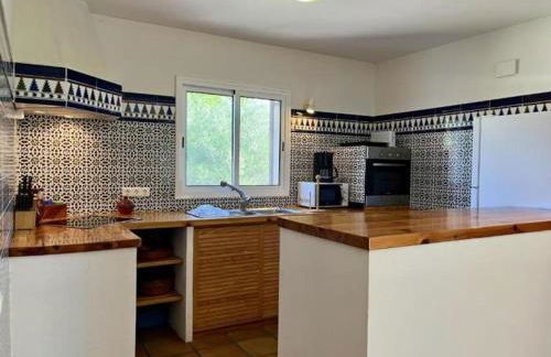 Casa con Piscina Privada, Terraza y Jardín en Sant Jordi - ES-393-33 - Foto 12