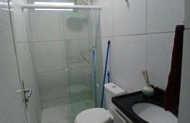 Flat 04 Tranquilo, prático e com ótima localização - Foto 3