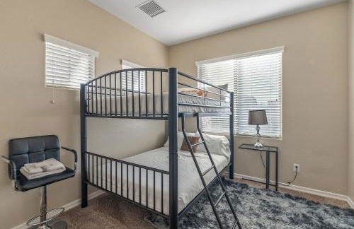 Entire Home in Surprise Downtown, Arizona - Foto 28