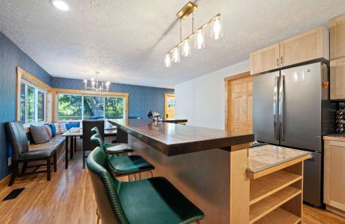 Cozy retreat on private estate with Hot Tub - Foto 48