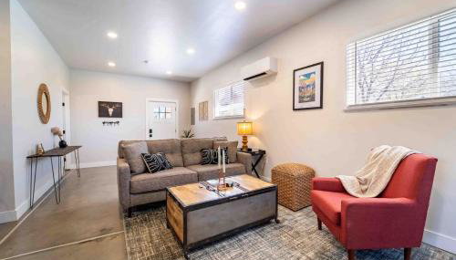 Morrison Getaway - 2BR House BBQ Free Parking - Foto 3