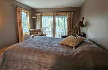 River Bend Escape by Leavetown Vacations - Foto 27