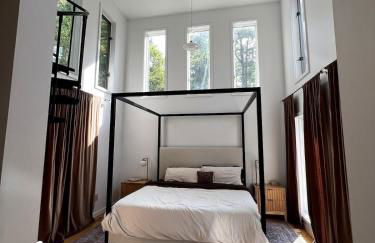 Secluded escape with hot tub, pizza oven, fireplace - Foto 27