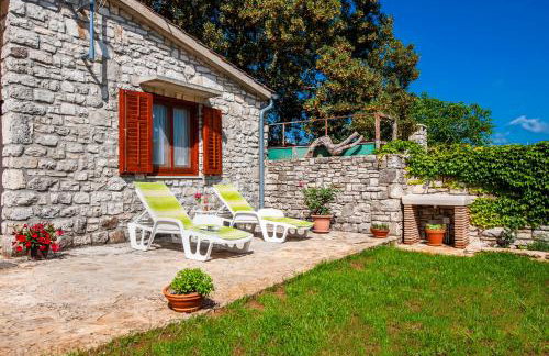 Charming House Nino with a fenced yard - Foto 52