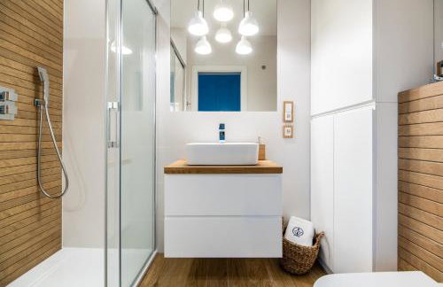 BLUE MARINE APARTAMENT 19 z Tarasem i widokiem na morze przy plaży - Foto 5