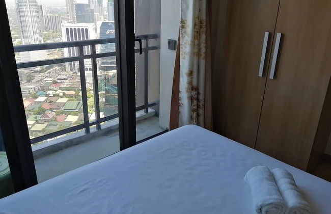Happy Suites at Knightsbridge Res Makati - Photo 20