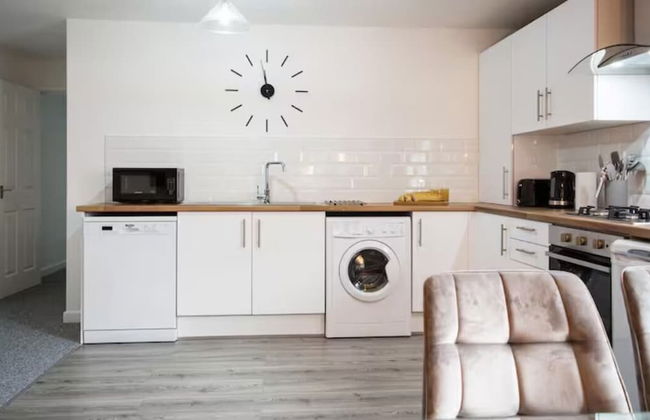 2 Bedroom Heron Apt Leamington Spa - Foto 11