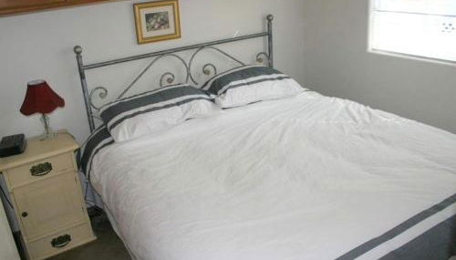 Cozy Cottage Rental for Eight with Lake Views in New Braunfels, Texas - Foto 5