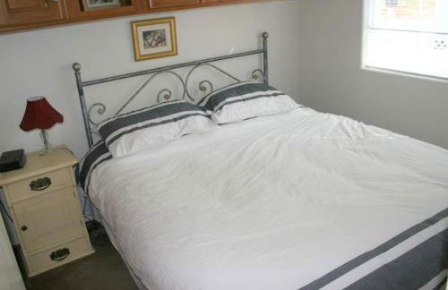 Cozy Cottage Rental for Eight with Lake Views in New Braunfels, Texas - Foto 5