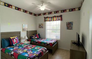 Amazing Resort 2 bed Condo Close to Disney - Foto 22