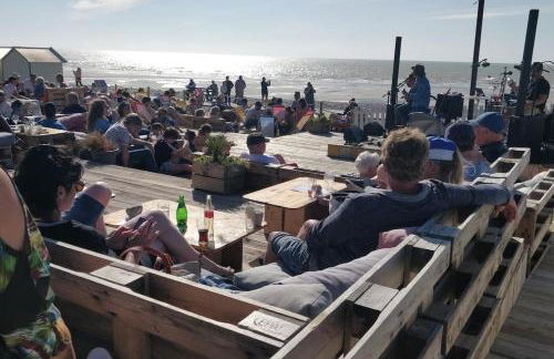 La Baigneuse maison avec jardinet et parking privé, à 200 m plage - Foto 38