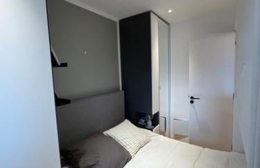 2 bedroom apartment renovated in the heart of Paris - Foto 5