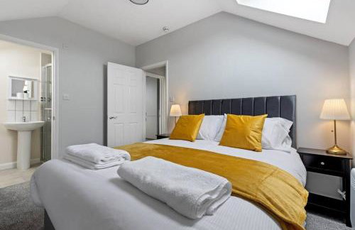 Modern Apartment Free Off Road Parking King Room Suite 10 - Foto 2