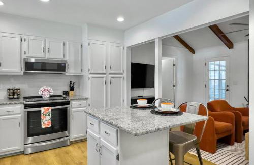 The Caspian large family house with private pool in Summerville - Foto 12