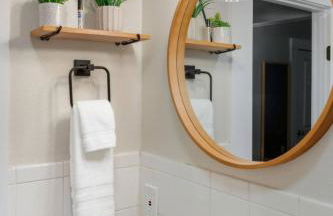 Historic W University | Walk to 4th Ave + Trolley - Foto 23