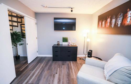 Cozy Retreat Golf, Lake & Nature at Beautiful Lake Monroe - Foto 29