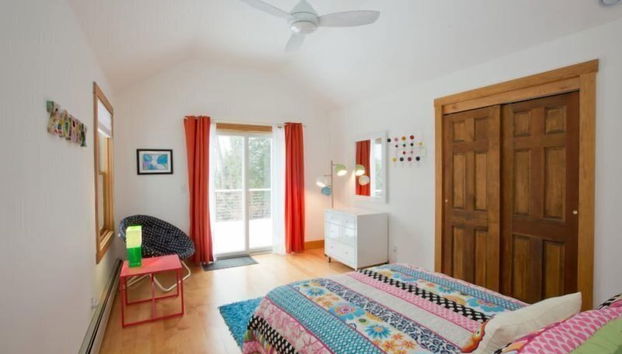 Mid_modern 4 BR - Photo 3, Chambre