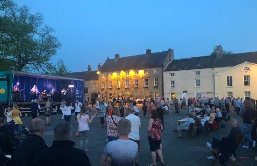 Cosy Cottage, Market Square View, Grade 2 Listed! - Foto 14