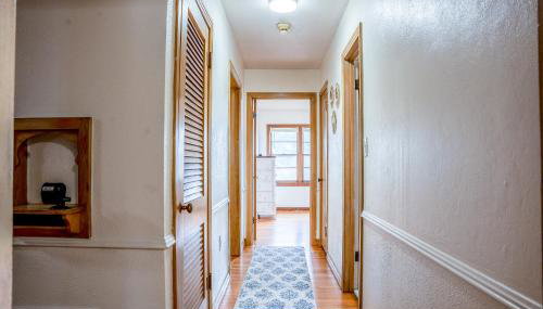 Spacious 4 Bedroom Home with 5 Beds near Interstate 40 in Amarillo, TX - Foto 3