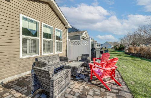 Shuttle to Beach, Relax on Patio! Millville Escape - Foto 25