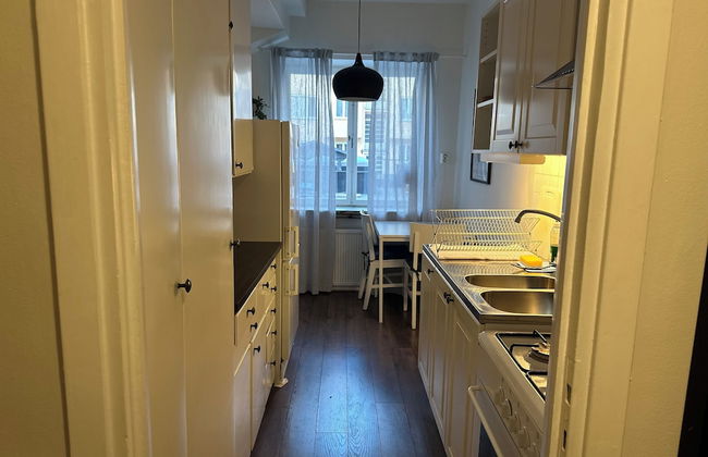 Cozy City Apartment in Heart of Södermalm - Photo 4