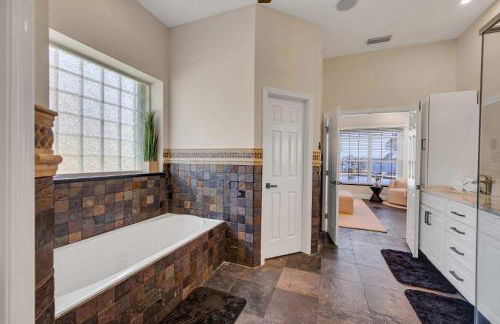 5Br Sleeps 16 Private Pool-Dog Friendly-Fire Pit - Foto 20