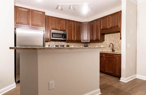 Landing Stunning 2BD Pool Courtyard - Foto 55