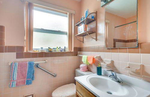 1 Mi to Madeira Beach Getaway with Patio and Grill - Foto 11