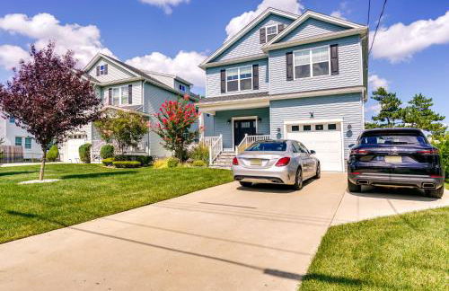 Sleek Long Branch Vacation Rental with Pool and Patio! - Foto 33