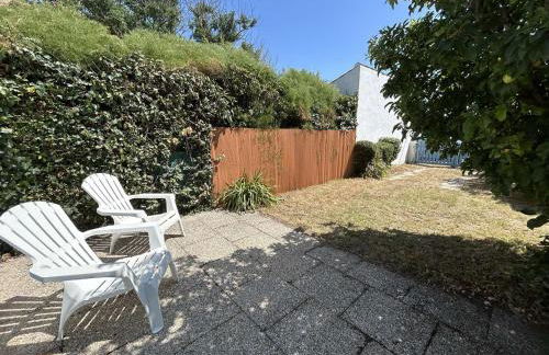 Maison avec Jardin, à 300m de la Plage, 2 Chambres, 4 Couchages, Terrasse et Barbecue - FR-1-224B-158 - Foto 15