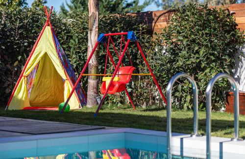 Solis Villa, with Heated Pool & 5 minutes to Beach, By ThinkVilla - Photo 5