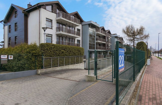 Elegant Apartment Seaside by Renters - Photo 16