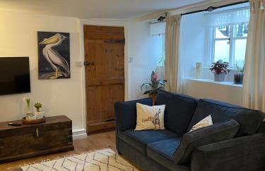 The Old Scullery - Photo 29